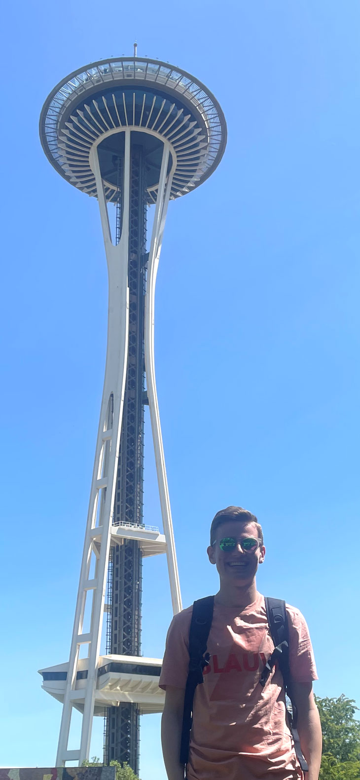 Thijmen Wijman standing in front of the Space needle