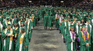 photo of Green River College graduates at their commencement ceremony