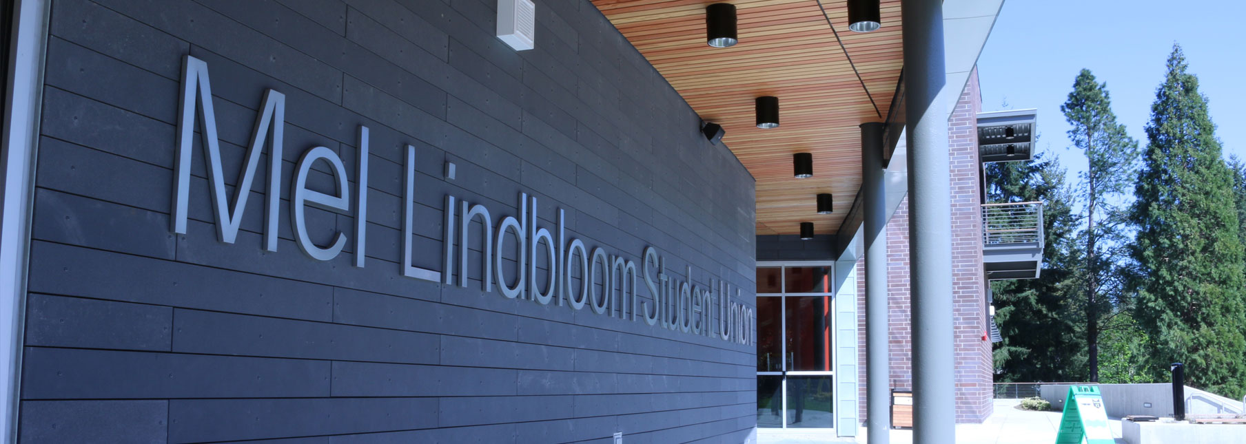 Mel Lindbloom Center