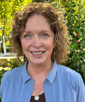 Photo of Dana McCauley